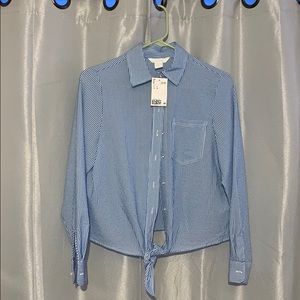 Women’s button up crop top